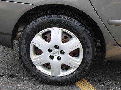 2007 Toyota Corolla LE