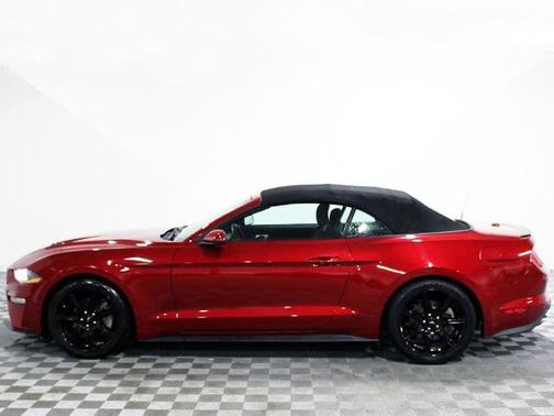 2020 Ford Mustang EcoBoost