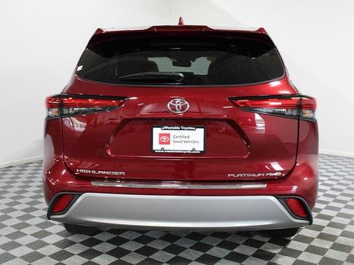 2021 Toyota Highlander Platinum