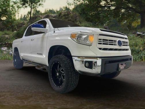 2017 Toyota Tundra SR5