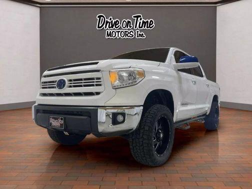 2017 Toyota Tundra SR5