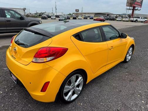 2016 Hyundai Veloster Base