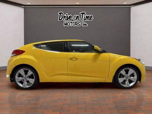 2016 Hyundai Veloster Base