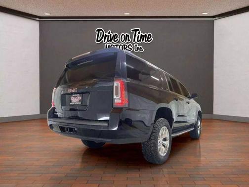 2019 GMC Yukon XL SLT