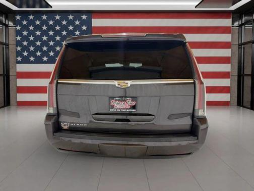 2017 Cadillac Escalade Premium Luxury