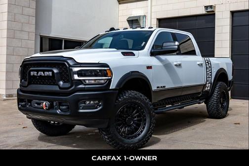Bright White Clearcoat 2022 RAM 2500 Power Wagon