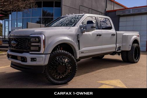 2026 Ford F-450 Platinum