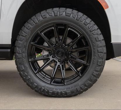 Summit White 2024 Chevrolet Tahoe 4WD High Country