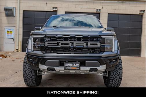 Carbonized Gray Metallic 2025 Ford F-150 Raptor