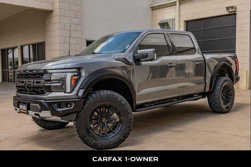 Carbonized Gray Metallic 2025 Ford F-150 Raptor