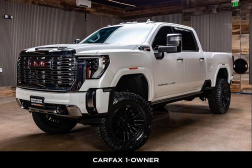 2024 GMC Sierra 2500 Denali