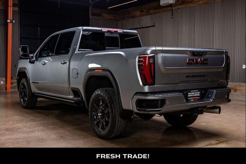 Sterling Metallic 2024 GMC Sierra 2500 AT4