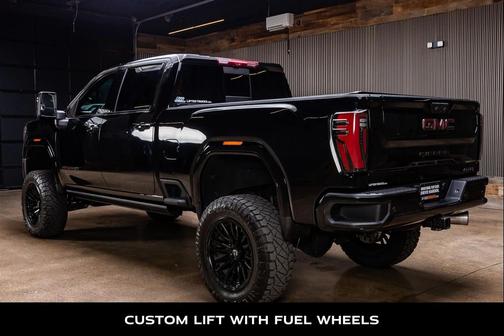 2025 GMC Sierra 2500 AT4