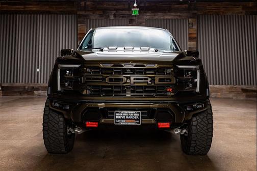 2025 Ford F-150 Raptor R