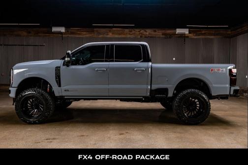 Glacier Gray Metallic Tri-Coat 2026 Ford F-250 Platinum