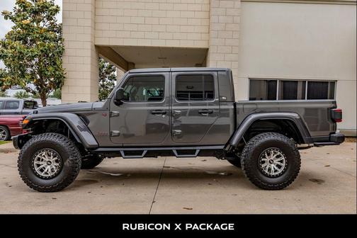 Granite Crystal Metallic Clearcoat 2024 Jeep Gladiator Rubicon