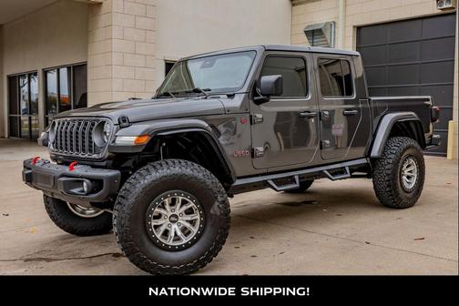 Granite Crystal Metallic Clearcoat 2024 Jeep Gladiator Rubicon