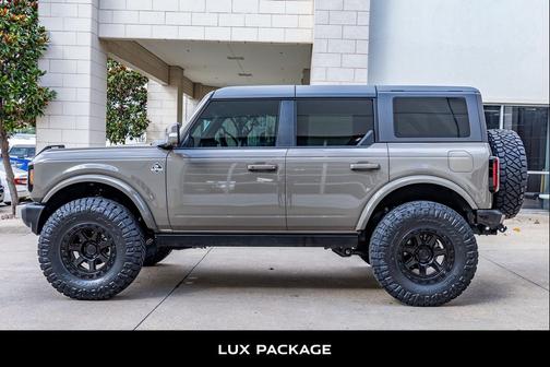 Marsh Gray 2025 Ford Bronco Outer Banks
