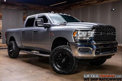 2024 RAM 2500 Tradesman Crew Cab 4x4 6'4' Box