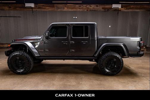 Granite Crystal Metallic Clearcoat 2025 Jeep Gladiator Rubicon