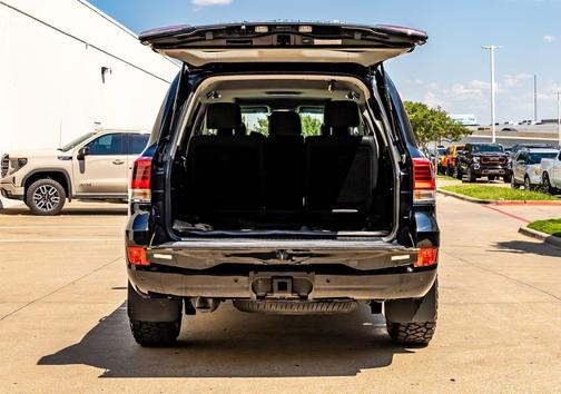 Midnight Black Metallic 2019 Toyota Land Cruiser Base