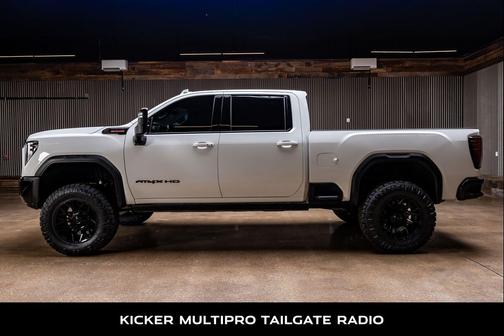 Summit White 2024 GMC Sierra 2500 AT4X