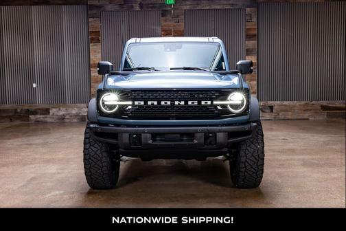 Azure Gray Metallic Tri-Coat 2024 Ford Bronco Wildtrak