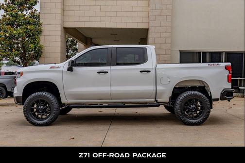 Summit White 2023 Chevrolet Silverado 1500 LT Trail Boss