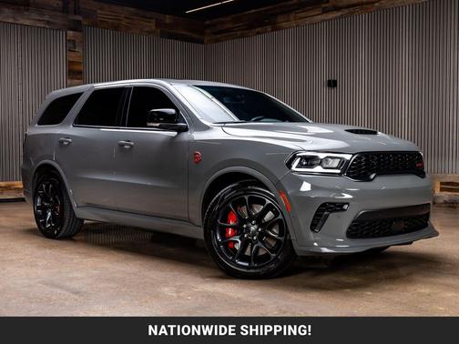 Destroyer Gray Clearcoat 2026 Dodge Durango SRT Hellcat Jailbreak AWD