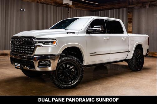 Ivory White Tri-Coat Pearlcoat 2025 RAM 1500 Limited