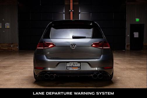 2018 Volkswagen Golf R 2.0T Manual