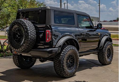 Shadow Black 2023 Ford Bronco Badlands