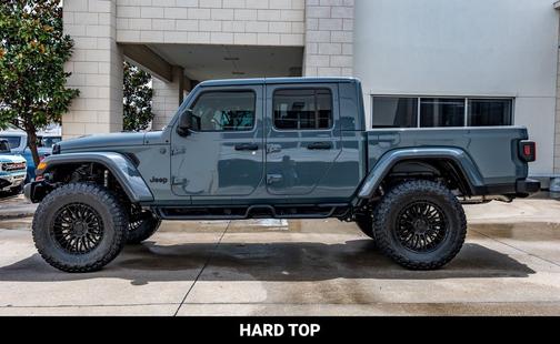 Anvil Clearcoat 2025 Jeep Gladiator High Tide