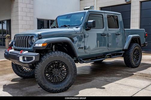 Anvil Clearcoat 2025 Jeep Gladiator High Tide