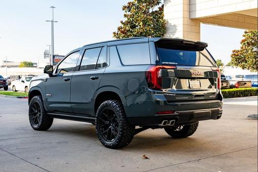 Midnight Pine 2026 GMC Yukon AT4 Ultimate