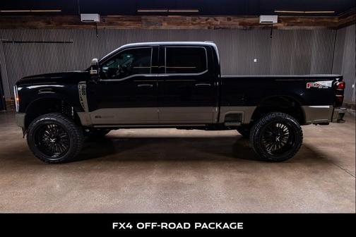 Agate Black Metallic 2026 Ford F-250 King Ranch