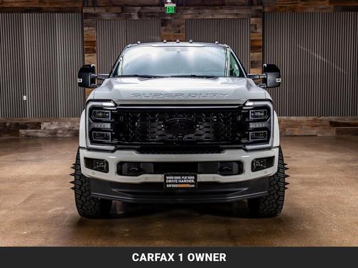 Star White Metallic Tri-Coat 2027 Ford F-450 Platinum