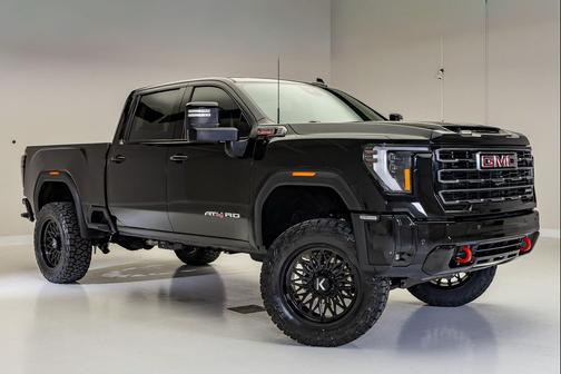 Onyx Black 2026 GMC Sierra 2500 AT4