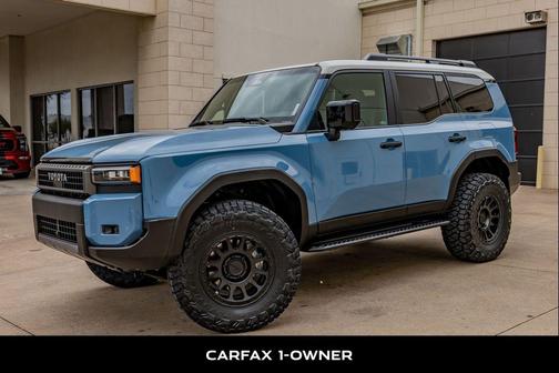 Heritage Blue/Gray Scape Roof 2026 Toyota Land Cruiser Base