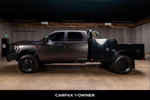 2025 RAM 3500 Laramie Crew Cab 4x4 8' Box