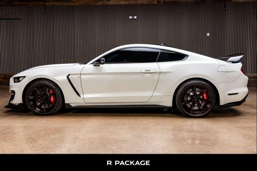 2020 Ford Shelby GT350R Base