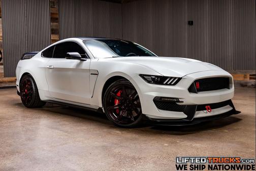 2020 Ford Shelby GT350R Base