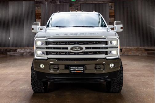 Star White Metallic Tri-Coat 2026 Ford F-250 King Ranch