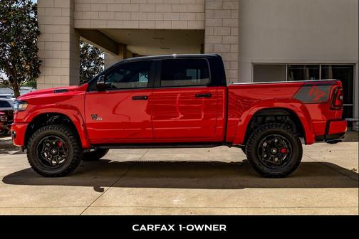 Flame Red Clearcoat 2025 RAM 1500 Big Horn/Lone Star