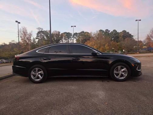 2020 Hyundai SONATA SE