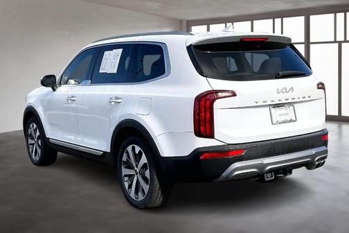 2022 Kia Telluride S