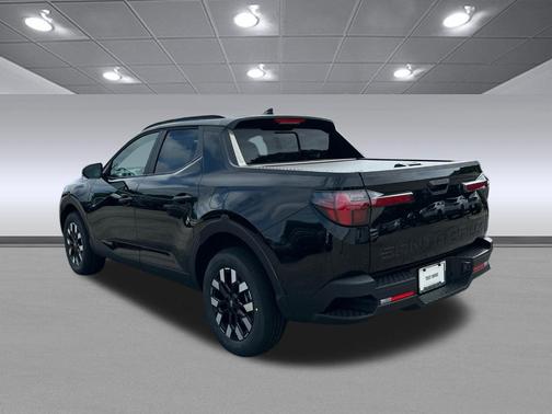 2025 Hyundai SANTA CRUZ SEL Activity