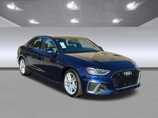 2023 Audi A4 45 S line Premium Plus