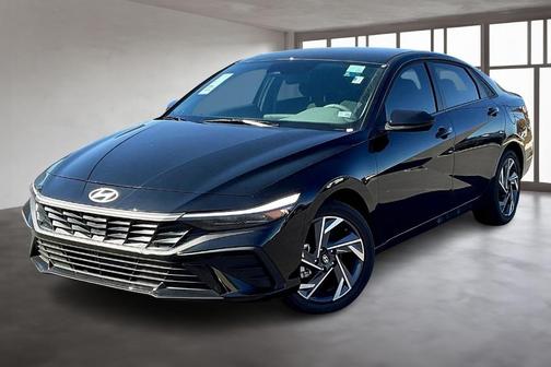 2025 Hyundai ELANTRA HEV SEL Sport