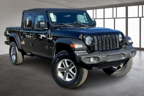 2020 Jeep Gladiator Sport